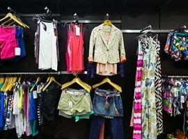 常熟原創(chuàng)女裝品牌抱團謀轉型 新外貿村女裝城盛大開業(yè)